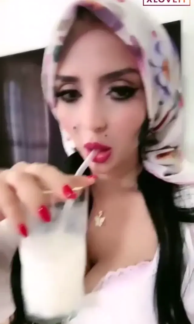 Türbanlı Kız ifşa 1 saatlik canlı yayını — Türbanlı Kız — Canlı Yayınlar · sahne 3