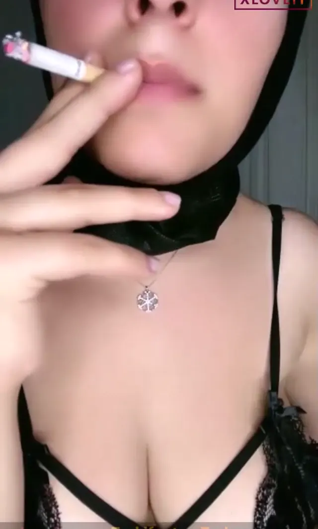 Türbanlı Leyla ifşa Seksi ateşli hatunun yayını — Türbanlı Leyla — Canlı Yayınlar · sahne 2