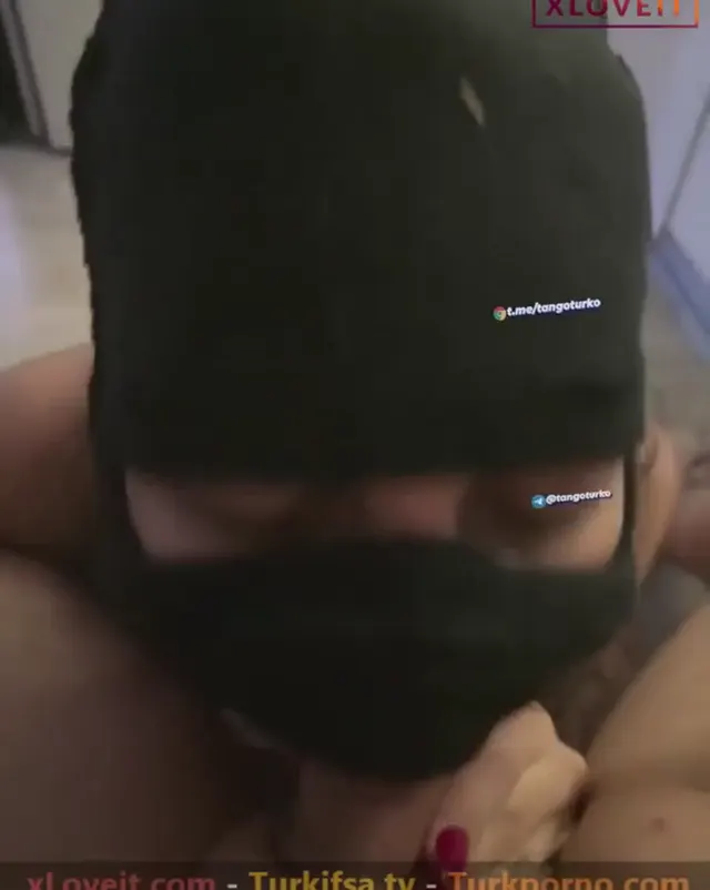 Türk Sex Demir Beren çiftinin 30 Dakkalık sikişini seyret — Mobil Porno · sahne 1