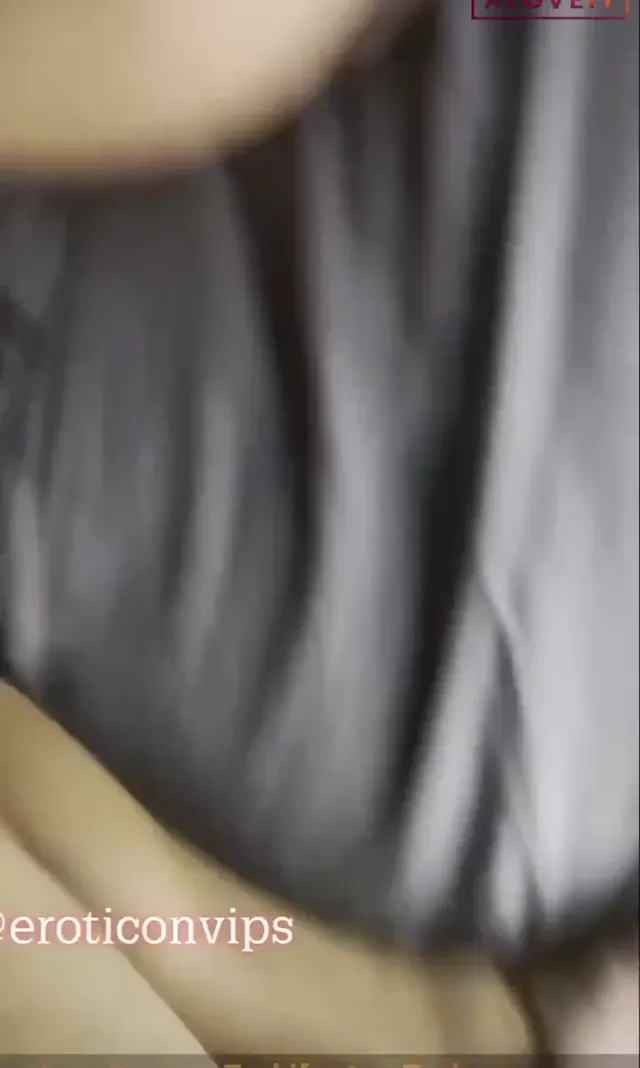 Türk Sikiş Malena bacaklarını açıp ıslak amını siktirdi — Tango Malena — Mobil Porno · sahne 1