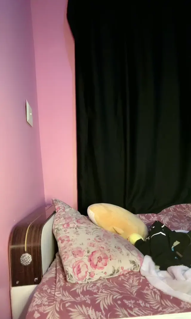 Tusem ifşa Sağlam fizikli hatundan uzun yayın videosu seyret — Tango Tusem — Canlı Yayınlar · sahne 1