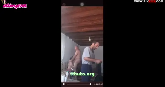 Ülkücü Dayı Evli Karıyı Kocasının Önünde Sikiyor Tamamı — Türk ifşa · sahne 1
