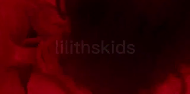 Yetişkin porno Lilithskids loş ortamda sakso çekip domaldı — Lilithskids — Konulu Porno · sahne 1