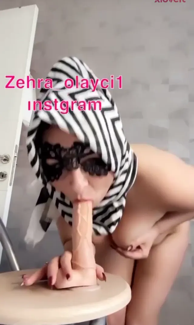 Zehra Olaycı — Zehra Olaycı ifşa 7 farklı amcık videosunu izle · sahne 3