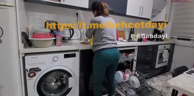 Zeynep Tümbek ifşa Katıl Youtube Part 20 seyret — Zeynep Tümbek — Bedava Porno · sahne 2