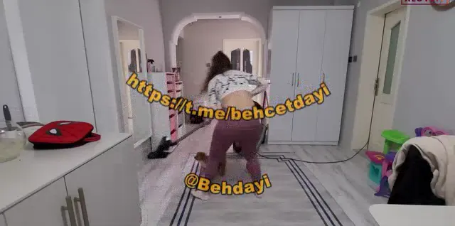 Zeynep Tümbek ifşa Katıl Youtube Part 28 seyret — Zeynep Tümbek — Bedava Porno · sahne 2