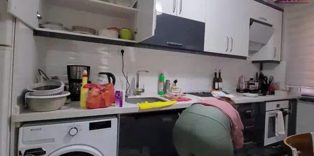Zeynep Tümbek ifşa Katıl Youtube Part 8 seyret — Zeynep Tümbek — Bedava Porno · sahne 3
