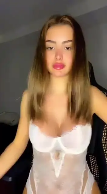 Celine Mükemmel İfşa Videoları - Part 26 — Tango Celine