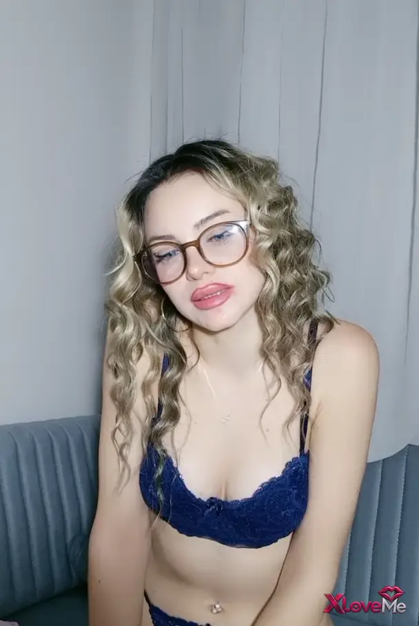 Ecelis ifşa Seksi kızın 2026 HD Canlı yayını