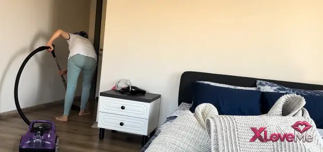 Youtube Katıl — Fatma ile her telden ifşa Gündüz yatak odasını temizledi — Fatma ile Her Telden