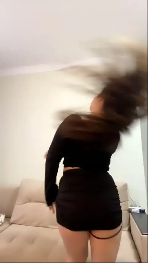 Leyla Genel+Özel — Leyla Genel