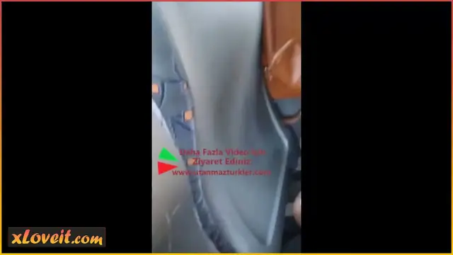 Sikiş Video — Otobüste muavine sakso çekiyor