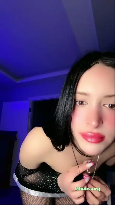 Pinkqueen — Pinkqueen
