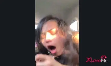 Konulu Sex — Sakso çekerken sik beni diye ağlayan kız