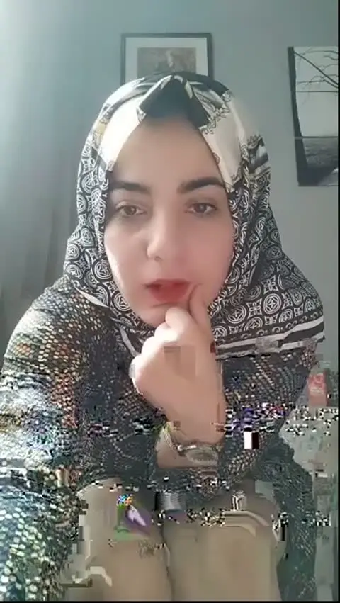 Türbanli Öğretmen