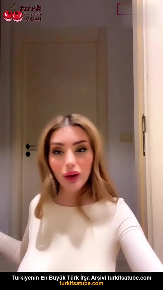 Türk ifşa — Turk Hatunun Celine Ile Gizli Ic Camasiri Gosterisi