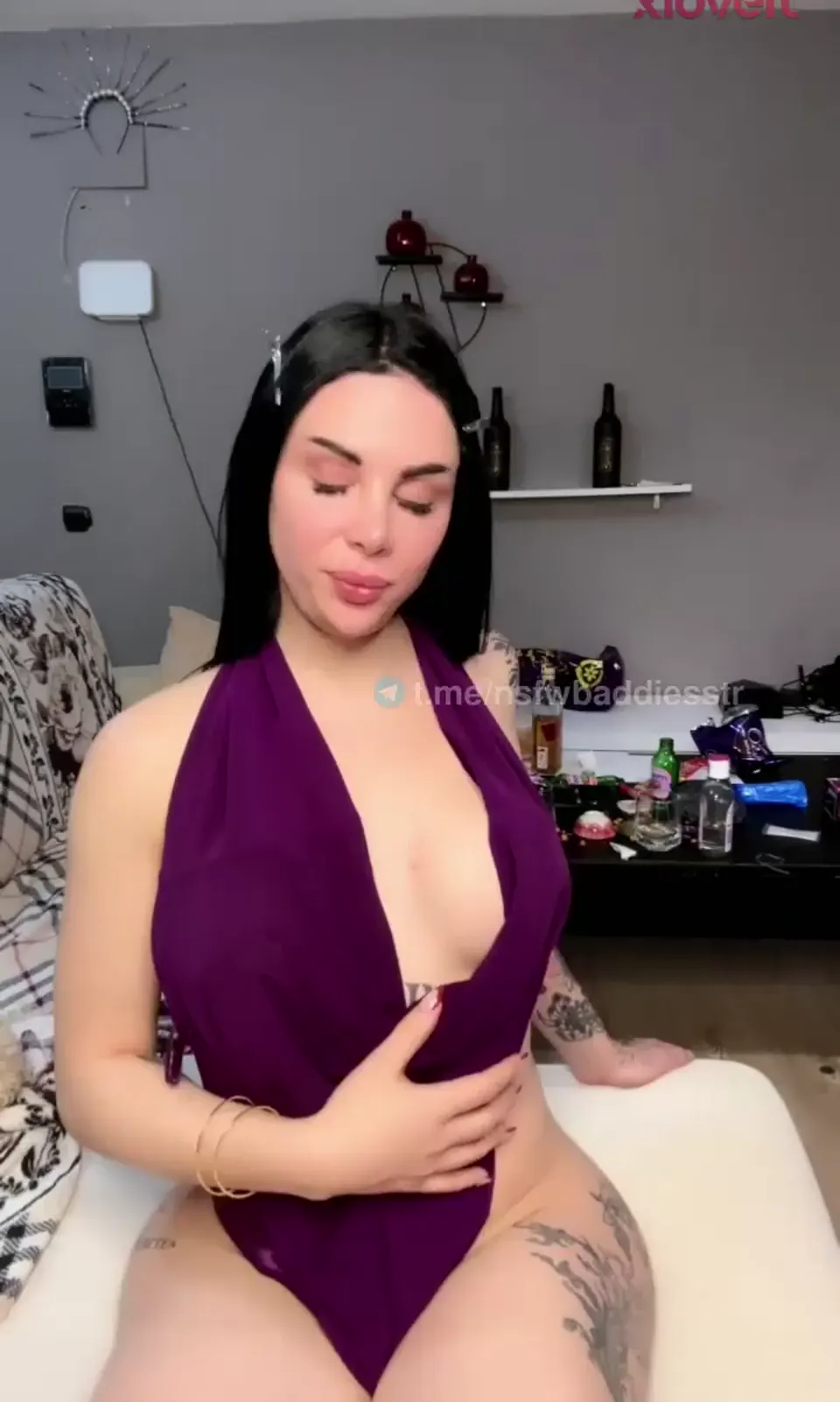 Tango Burcu ifşa Harika memelerini gösterdi — Tango Burcu — Canlı Yayınlar