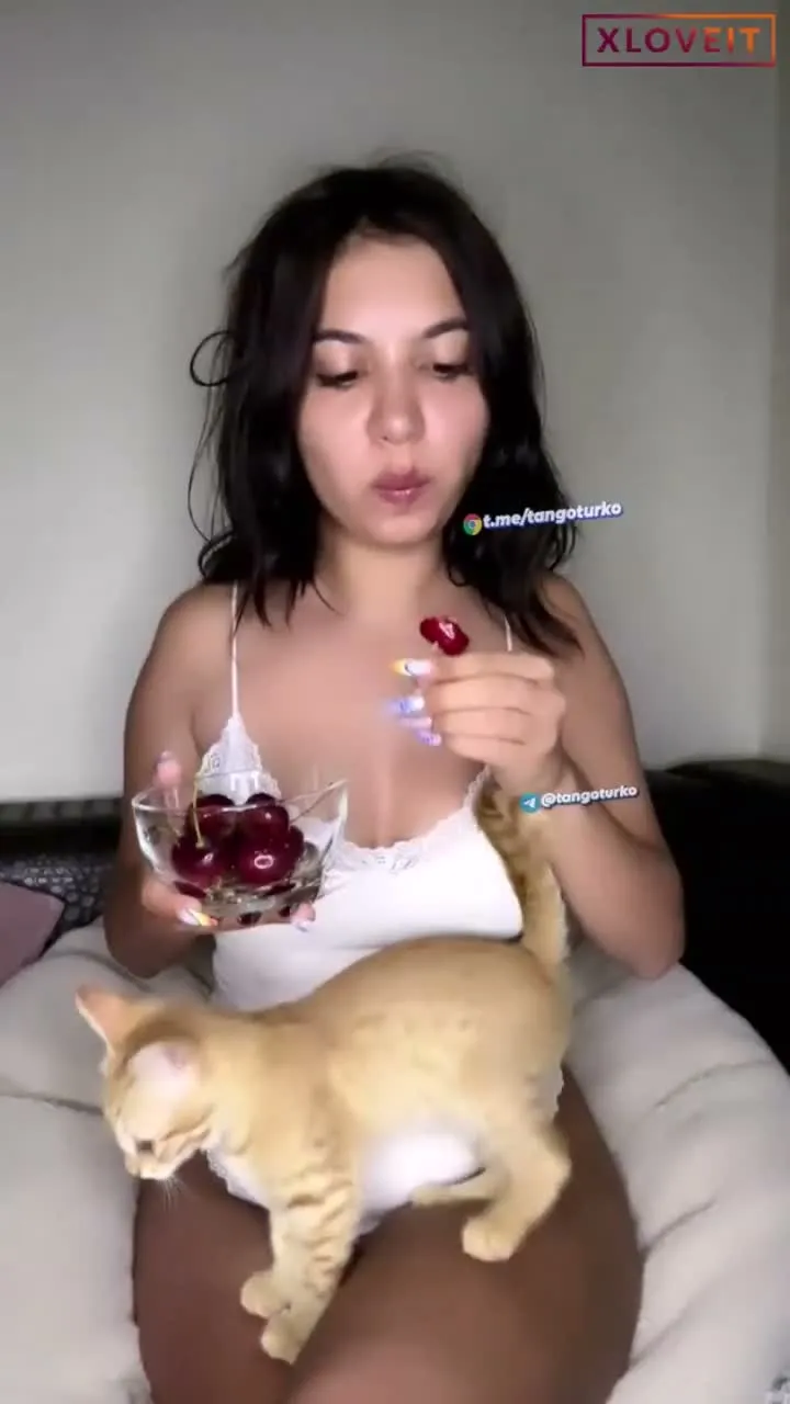 Tango Malena ifşa Seksi ateşli hatunun yayını — Canlı Yayınlar