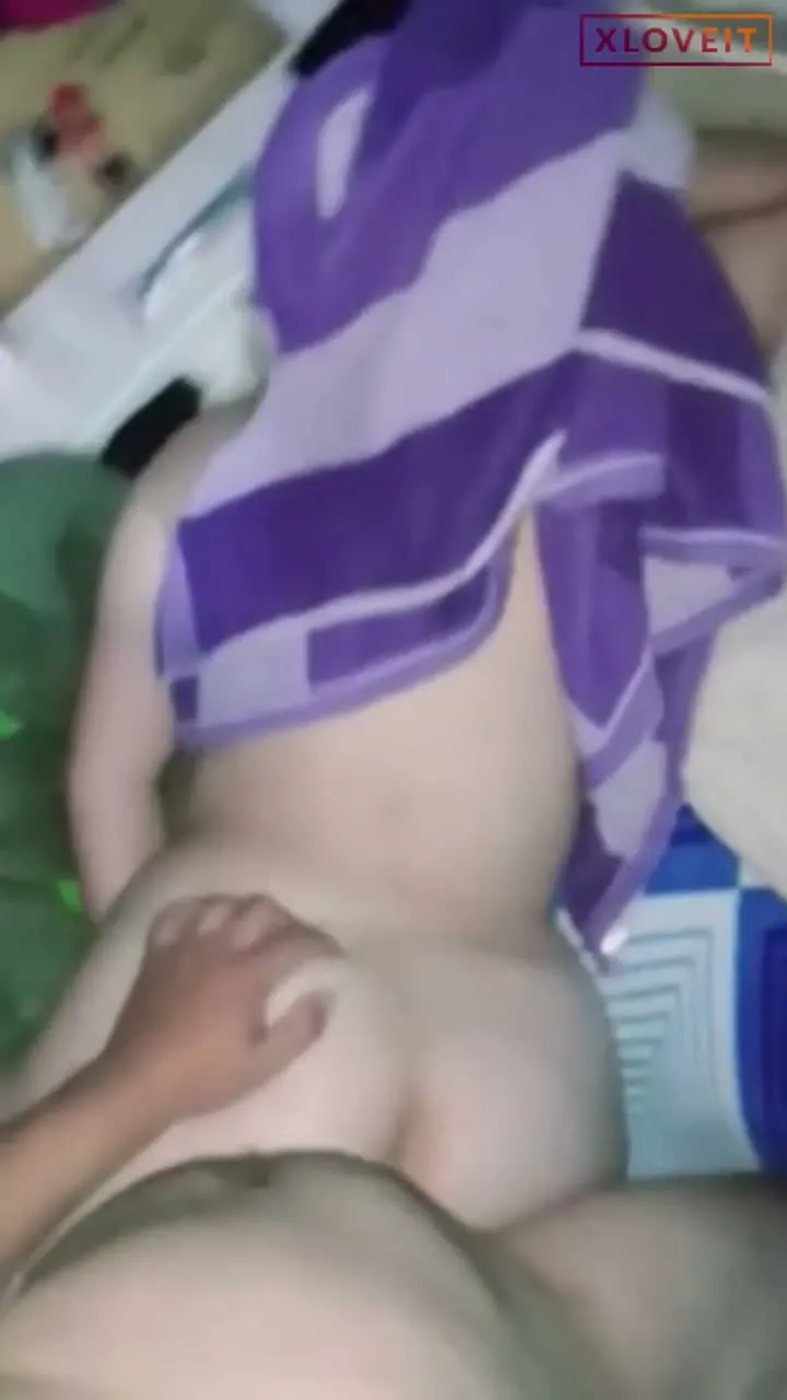 Türbanlı Seks Beyaz tenli güzel götlü hatunu durmaksızın sikti — Amatör Porno