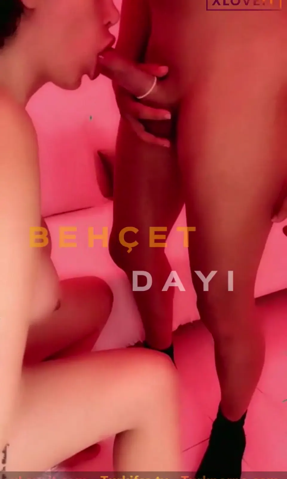 Olgun Sex ilçin karagöz yayında arkadaşını siktirdi — ilçin Karagöz — Amatör Porno